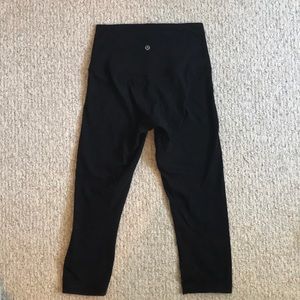 Lululemon High Waisted Black Crops